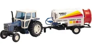 TRACTOR EBRO 6100 CON PULVERIZADOR