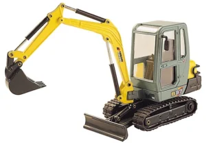 MINI EXCAVADORA AMMANN YANMAR B37